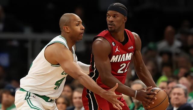 屡获殊荣 屡获殊荣