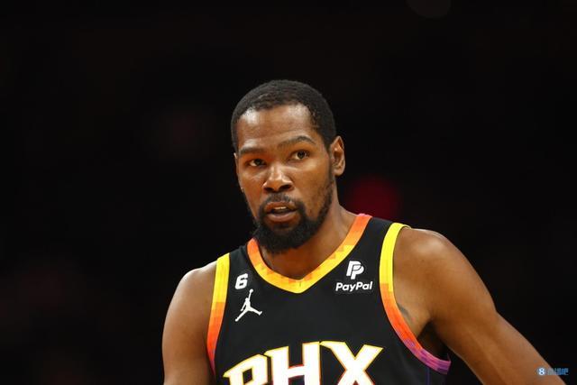 个球员的领 个球员的领