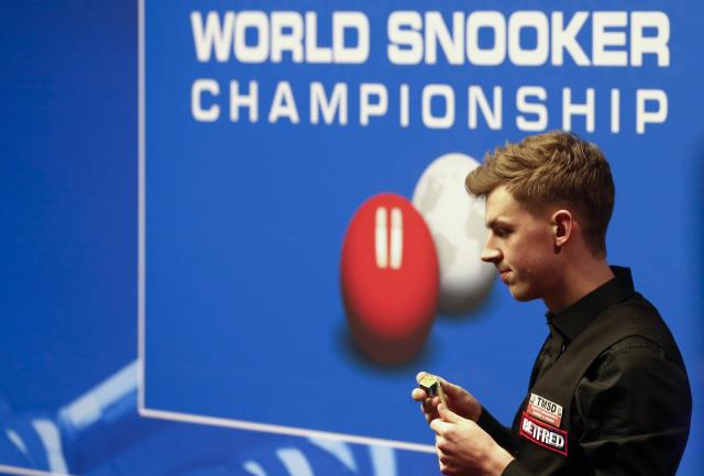 赛球队敲响 赛球队敲响