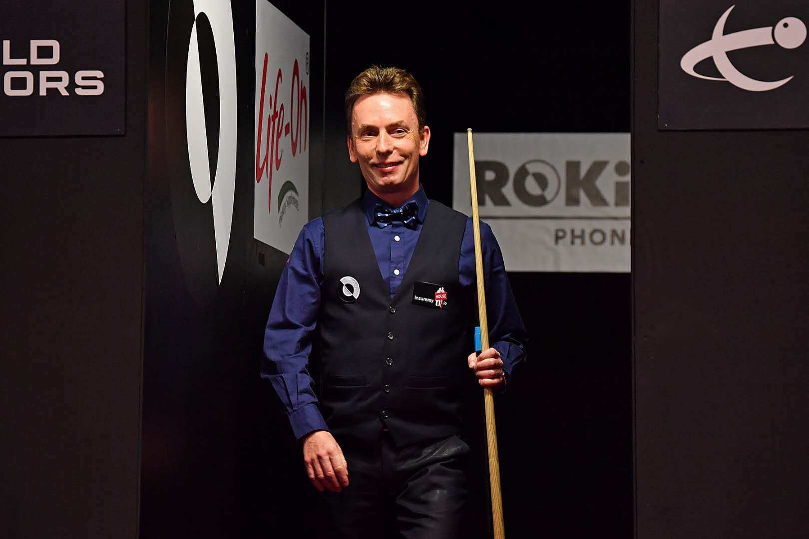 次成为焦点 次成为焦点