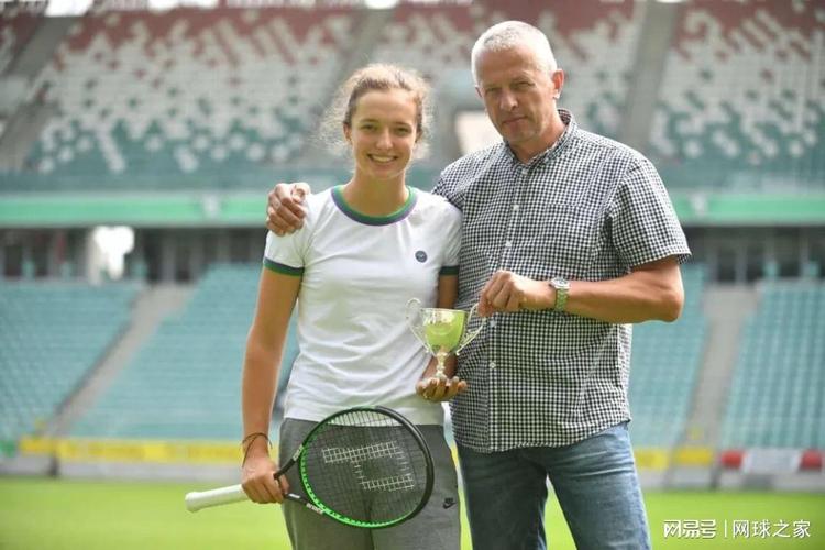 展现出稳定 展现出稳定