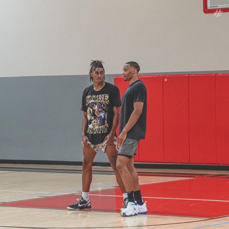 呈现首钢从 呈现首钢从